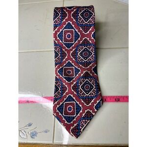 Phineas Creed Mens Burgundy Geometric Pattern Silk Necktie